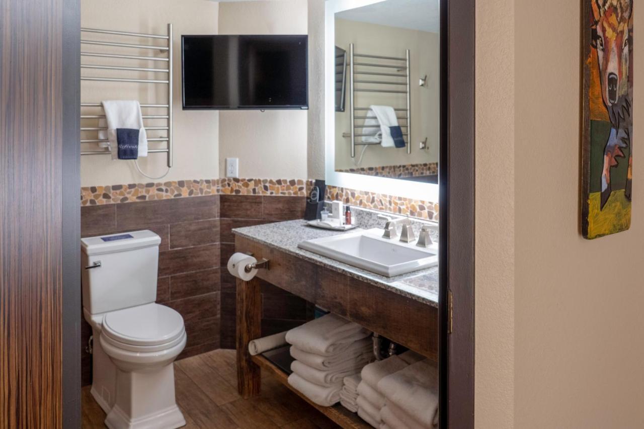 The Grand Hotel At The Grand Canyon Tusayan Dış mekan fotoğraf A bathroom at the Hotel